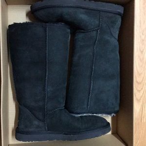 Tall black uggs